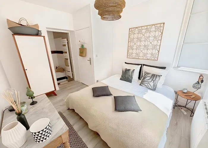 Les Marinieres Apartment *